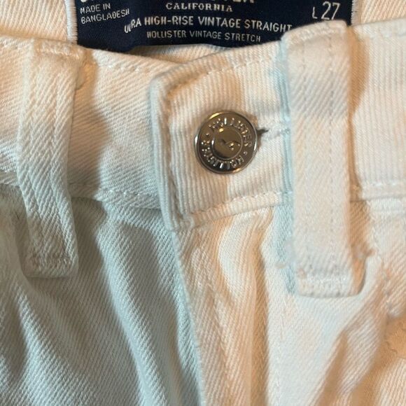 Hollister White Ankle Cropped Jeans - Picture 3 of 12